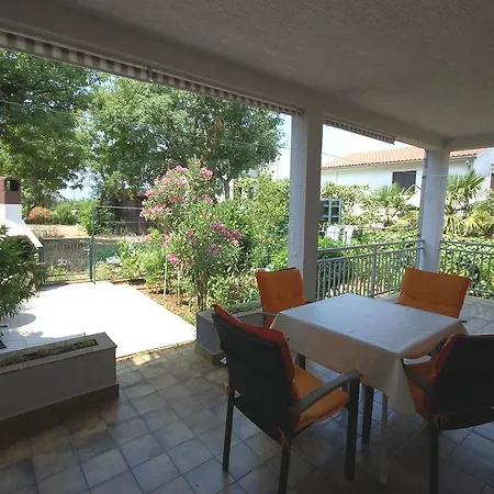 Apartment Jakobi *