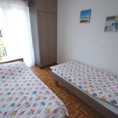Jakobi * Njivice