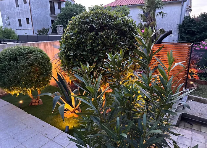 Apartament Jakobi By El-pi Tours *