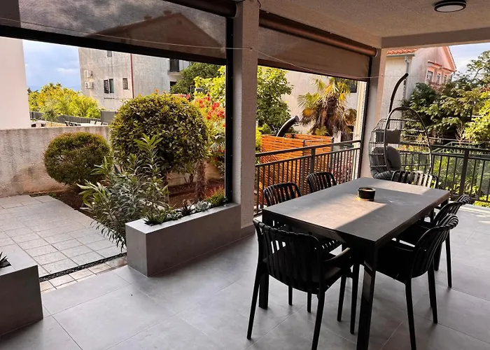 Jakobi By El-pi Tours