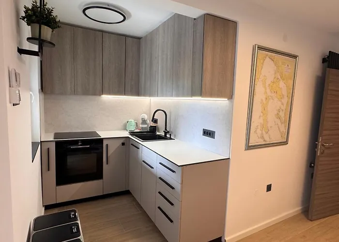 Apartament Jakobi By El-pi Tours *